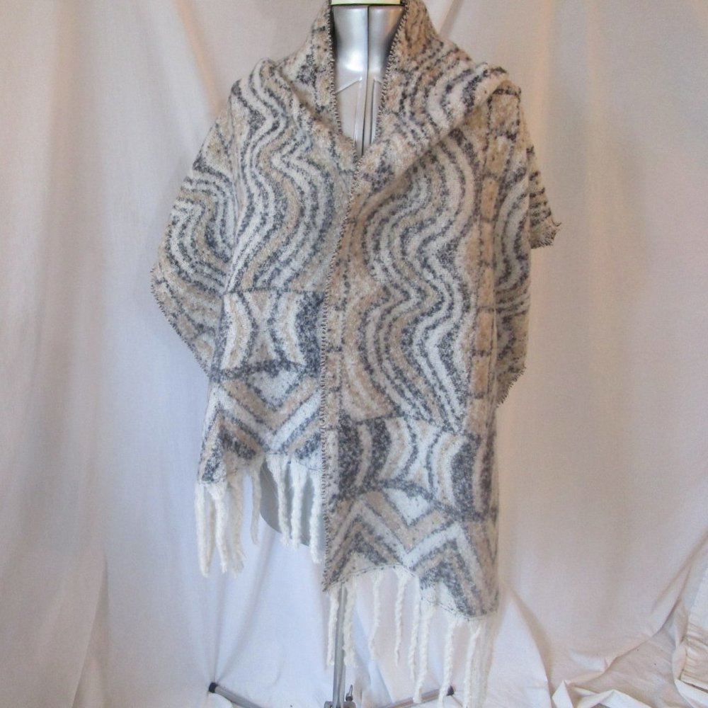Wavy Lines Multicolor Khaki Oblong Wrap, Shawl